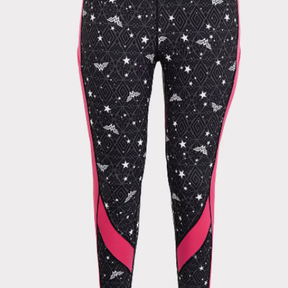 Torrid Wonder Woman Leggings with Pockets Breast Cancer Awareness Hot Pink 1